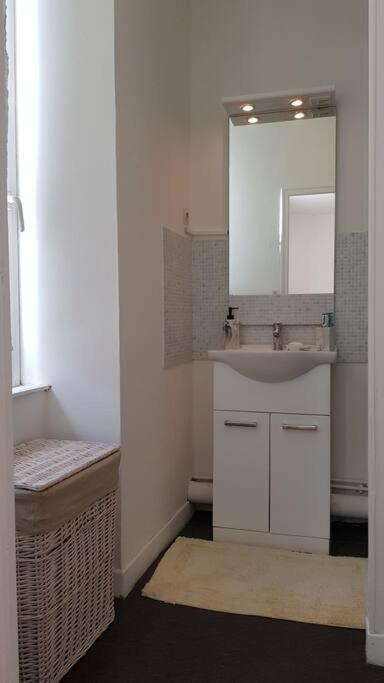 Apartamento Faites De Beaux Reves Angers Exterior foto